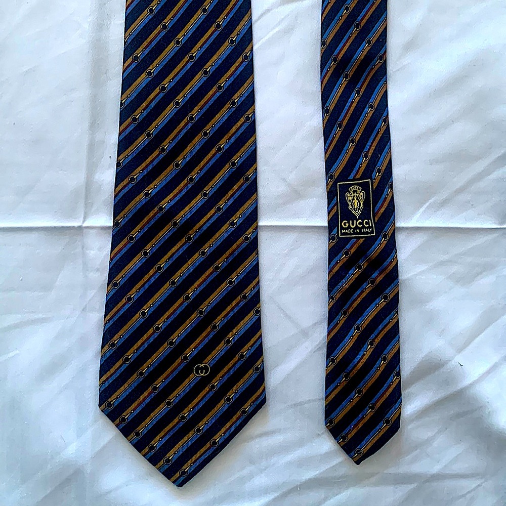 Gucci Horsebit 100% Silk Tie Blue with Diagonal Stripes